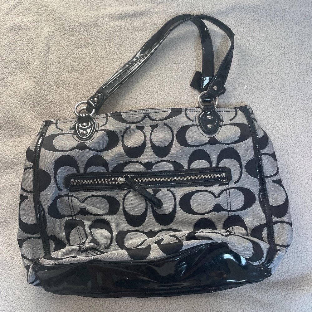 Extra large coach bag